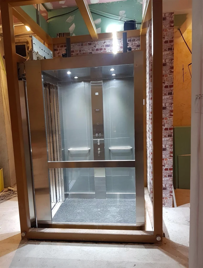 cabina-ascensor-metal